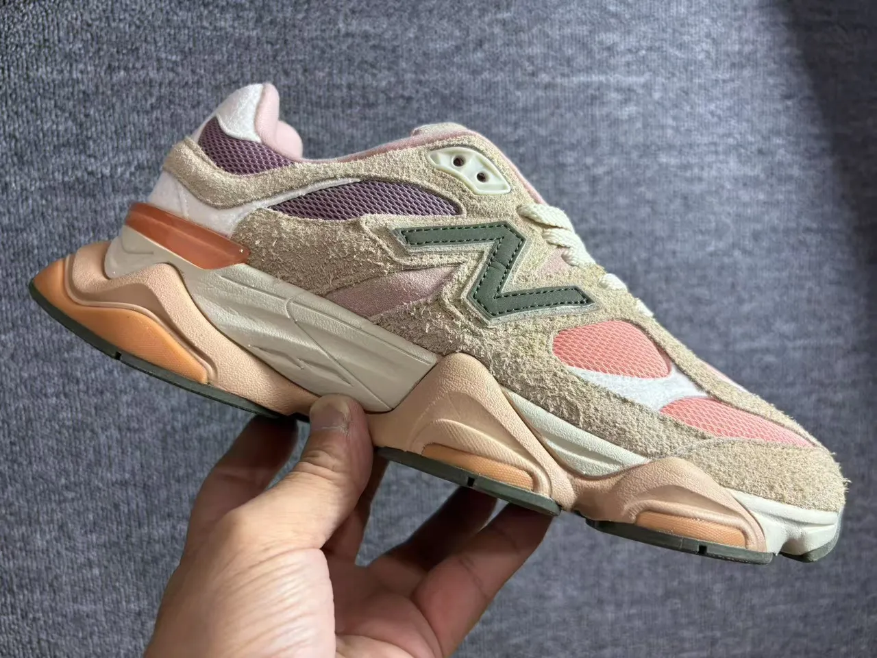New Balance Beige Pink Layered Sole Mixed Mesh And Suede Upper Chunky Sneakers 5