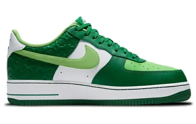 Nike Air Force 1 हर शैमरॉक जीवनशैली स्नीकर 6