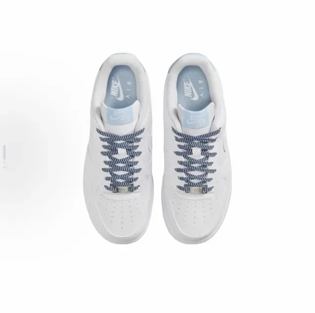 Nike Air Force 1 blanco y azul low-top perforado en el dedo del pie lifestyle sneakers 5