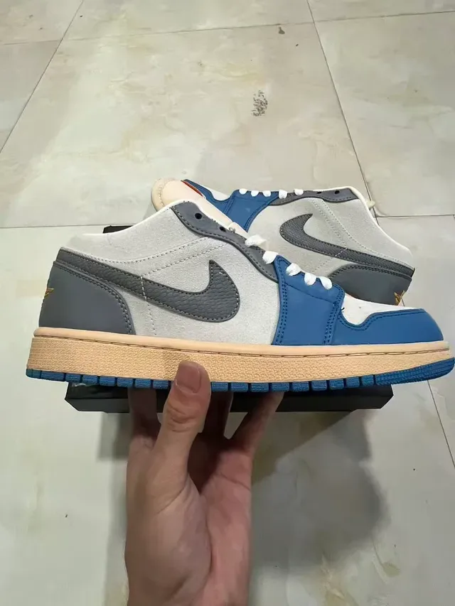 Nike Air Jordan 1 Low Gris Azul Crema Zapatillas Lifestyle 7