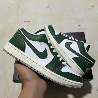 Nike Air Jordan 1 Low Verde e Branco Tênis Lifestyle