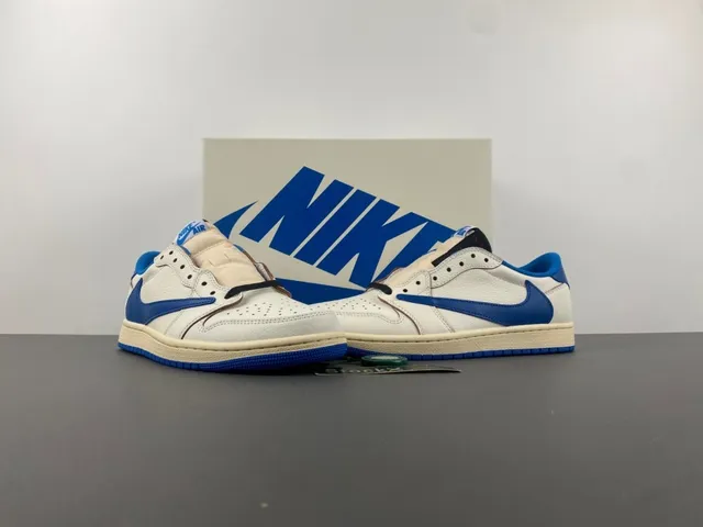 Nike Air Jordan 1 Low Reverse Mocha Lifestyle Sneakers 14