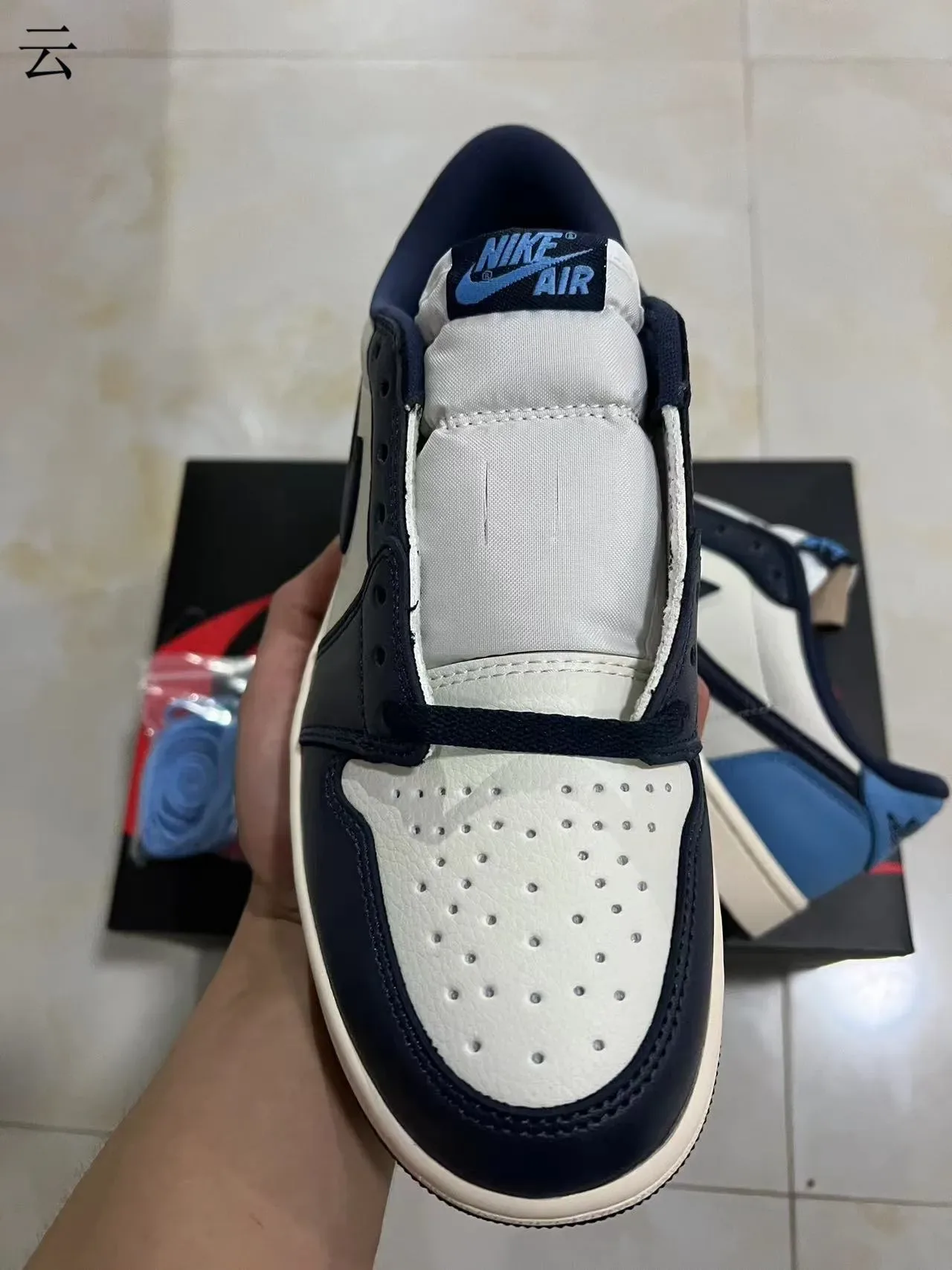 Nike Air Jordan 1 Low White Navy Blue Light Blue Lifestyle Sneakers 3