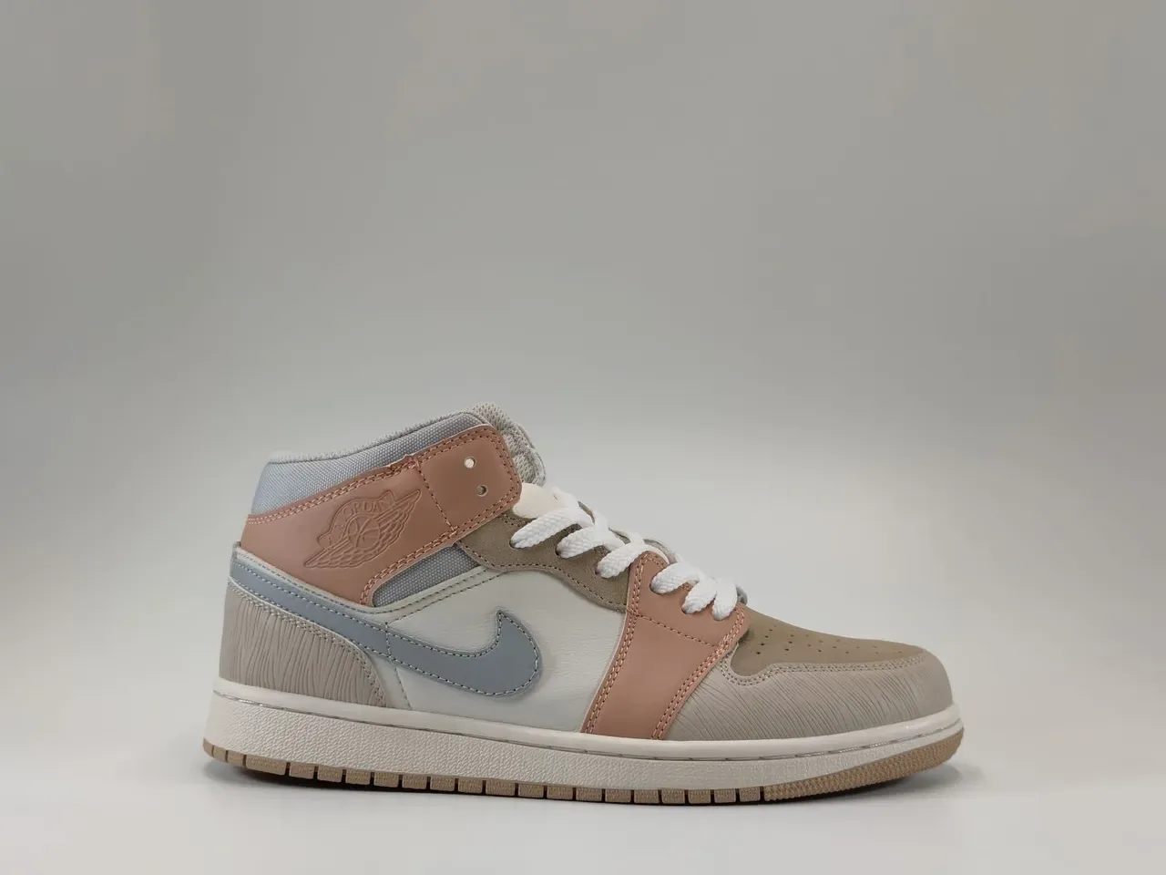 Nike Air Jordan 1 Mid Light Gray and Dusty Rose أحذية كرة السلة 2