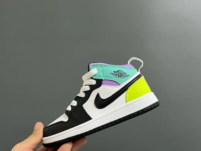 Nike Air Jordan 1 أبيض بنفسجي أسود أحذية كرة السلة 3
