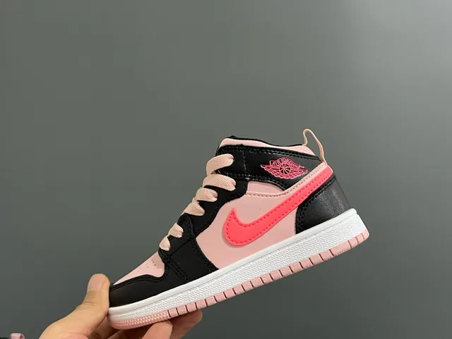 Nike Air Jordan 1 أبيض بنفسجي أسود أحذية كرة السلة 11