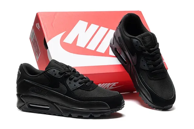 Sneakers Lifestyle Nike Air Max 90 Noires 2