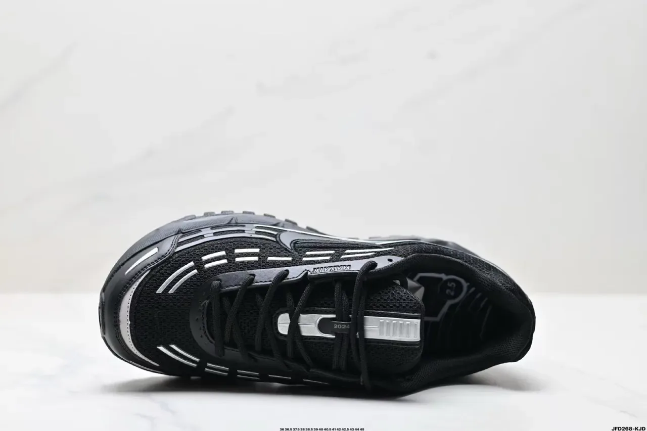 Nike Air Max Plus Negro Plata Zapatillas Lifestyle 3