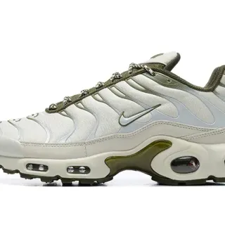 Nike Air Max Plus أخضر زيتوني نمط موجي حذاء أسلوب حياة
