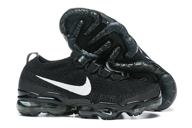 Nike Air VaporMax Black White sneakers lifestyle 7