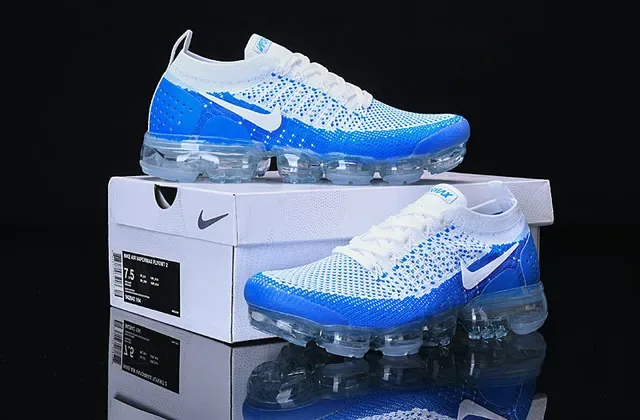 Nike Air VaporMax নীল এবং সাদা Flyknit রানিং জুতো 10
