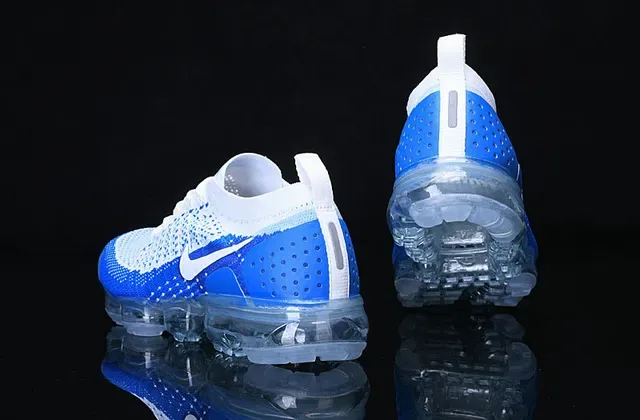 Nike Air VaporMax নীল এবং সাদা Flyknit রানিং জুতো 12