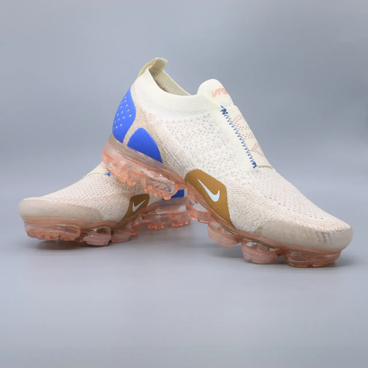 Nike Air VaporMax Flyknit Slip-On Beige Peach ستايل الحياة سنيكرز 3