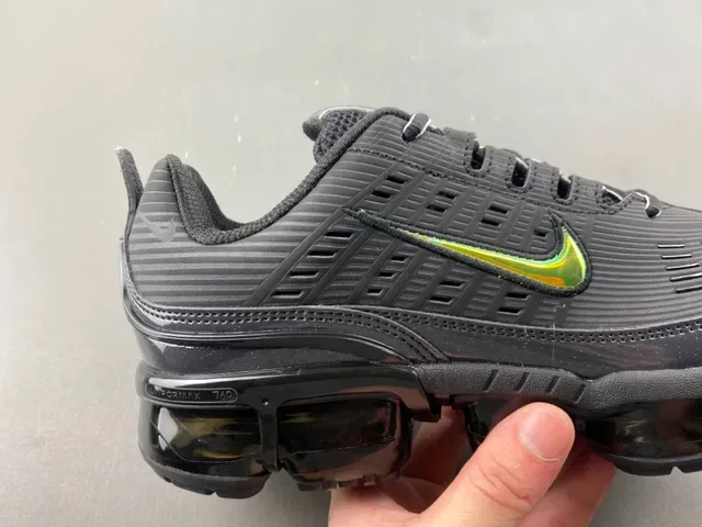 Nike Air VaporMax Plus Negro Verde Malla Ribeteada Malla Ingenieril Superior Largo Visible Unidades Zapatillas Lifestyle 3
