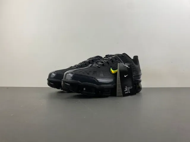 Nike Air VaporMax Plus Negro Verde Malla Ribeteada Malla Ingenieril Superior Largo Visible Unidades Zapatillas Lifestyle 10