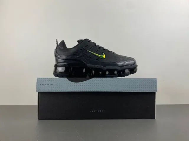 Nike Air VaporMax Plus Negro Verde Malla Ribeteada Malla Ingenieril Superior Largo Visible Unidades Zapatillas Lifestyle 15