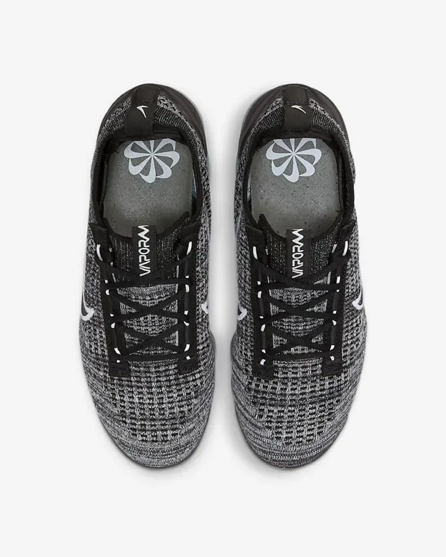 Nike Air VaporMax Plus Black Silver Lifestyle Sneakers 6