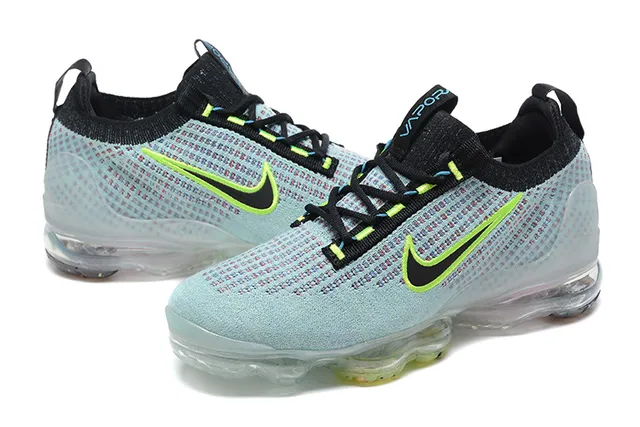 Nike Air VaporMax Plus Light Blue Neon Green 跑鞋 5
