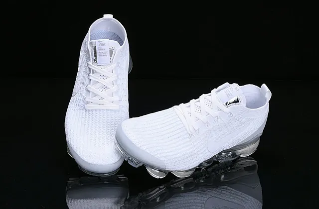 Nike Air VaporMax White Lifestyle Sneakers 10