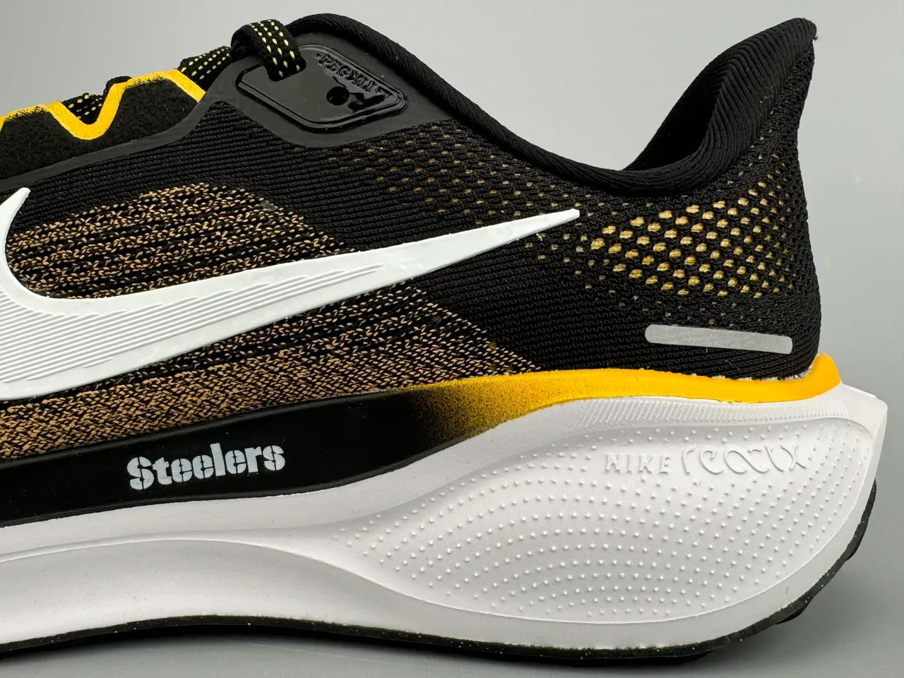 Nike Air Zoom Pegasus Steelers Black Gold White Running Shoes 5