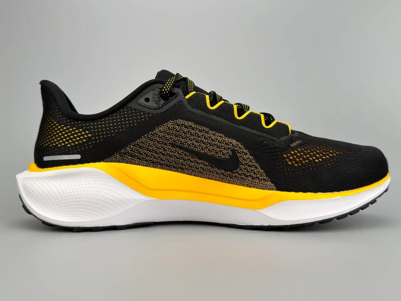 Nike Air Zoom Pegasus Steelers Black Gold White Running Shoes 10