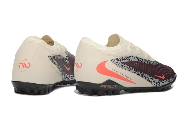 Nike Beige Burdeos Ajuste de Calcetín Cuello Tricoté Salpicado Panel Medio Césped Zapatos de Fútbol 7