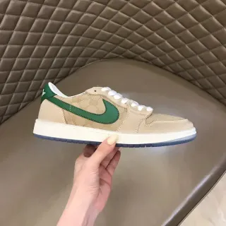 Zapatillas Nike Beige y Verde Low-Top de Tela Lifestyle