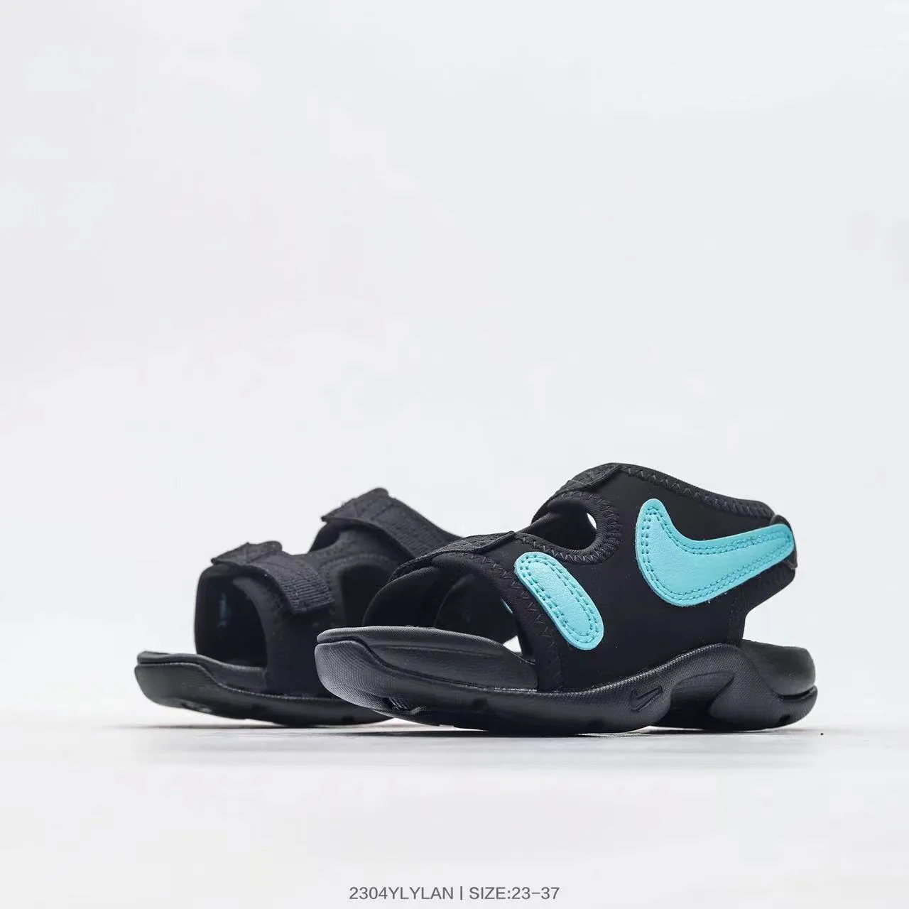 Nike Black and White Adjustable Strap Casual Sandals 22