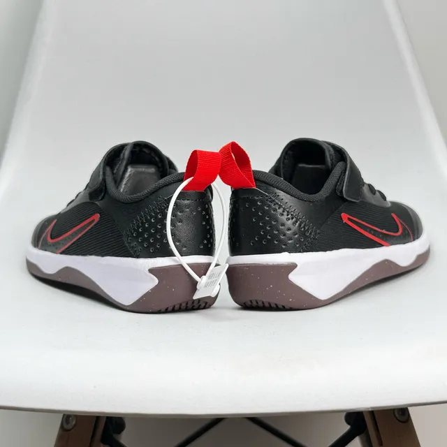 Nike Black Green Low-Top Hook-and-Loop Strap Basketball Shoes 13