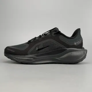 Nike Preto Monocromático Malha Ingenieril Parte Superior Tênis de corrida
