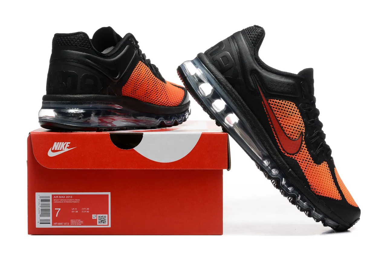 Nike chaussures de course noires et oranges Full-Length Visible Air Unit Perforated Mesh 8
