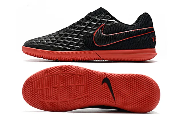 Nike Black Red Quilted Diamond-Textured Upper Low-Cut Collar Indoor Soccer Shoes 13