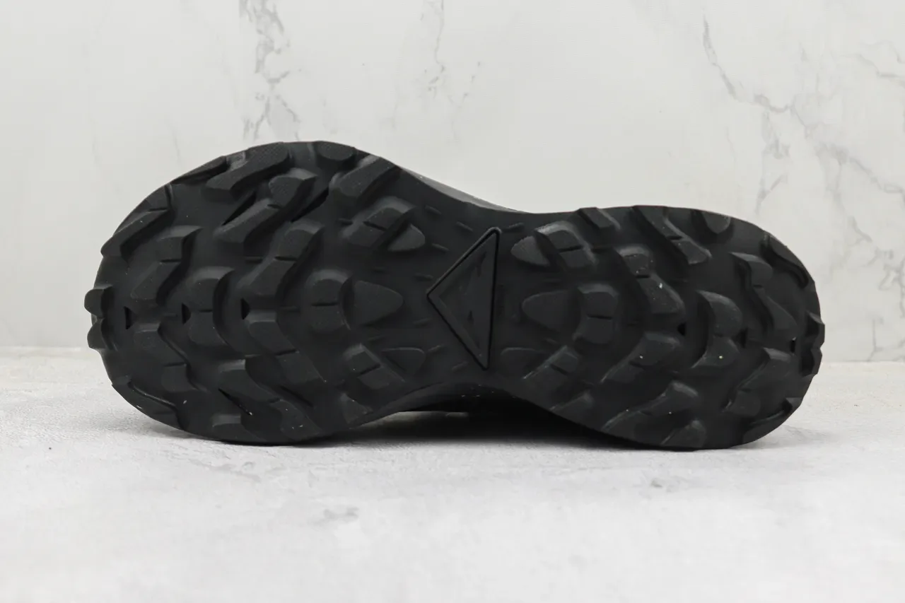 नाइके काला सफेद Mesh Upper GORE-TEX वॉटरप्रूफ रनिंग शूज 8