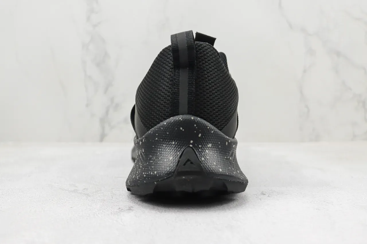 नाइके काला सफेद Mesh Upper GORE-TEX वॉटरप्रूफ रनिंग शूज 9