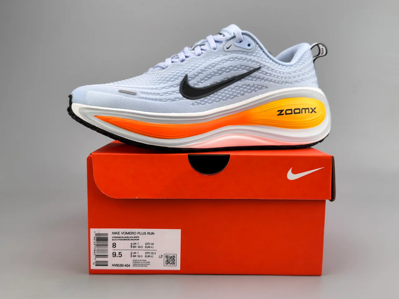 Nike Blue Orange Engineered Mesh Upper Wave-Shaped ZoomX Midsole Running Shoes 2