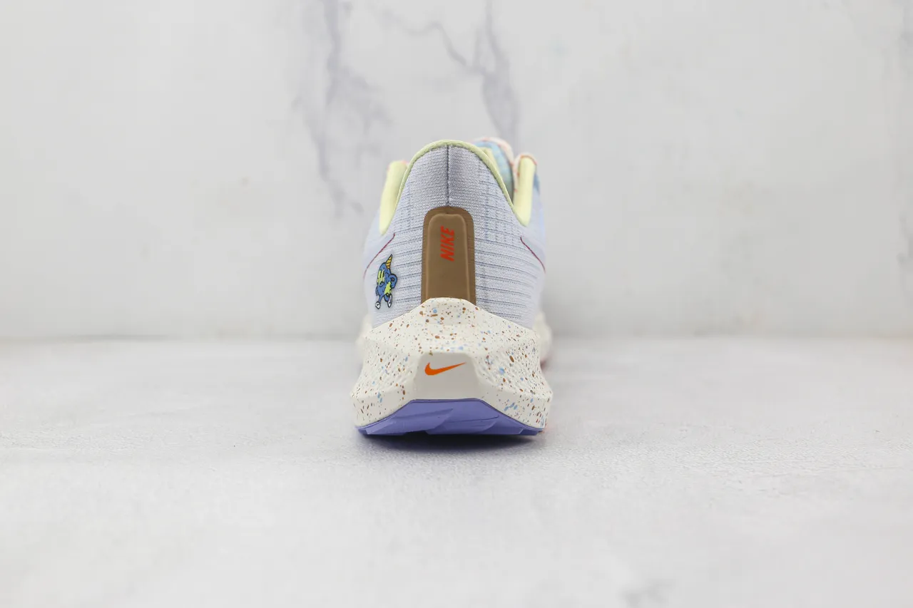 Nike Chaussures de course bleu orange avec upper en maille tricotée, semelle intermédiaire en mousse avec taches 9
