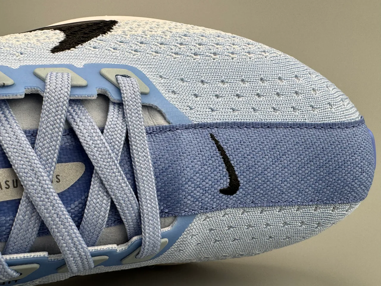 Nike Blue White Engineered Knit Upper Full-Length ZoomX Midsole Running Shoes 2
