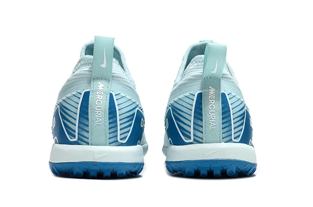 Nike नीला सफेद कनिट ऊपरी डायनामिक केज ओवरले टर्फ सॉकर जूते 4
