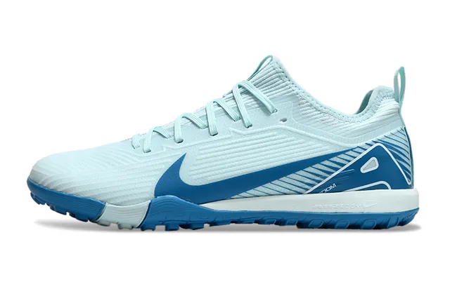 Nike नीला सफेद कनिट ऊपरी डायनामिक केज ओवरले टर्फ सॉकर जूते 8