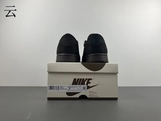 Nike Brown Laceless Slip-On Suede And Leather Panelled Upper Lifestyle Sneakers 18