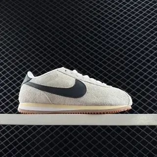 Nike Cortez بيج سويد أسود Swoosh لايف ستايل سنيكرز
