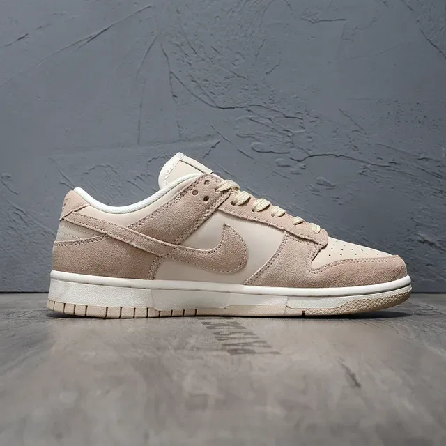 Nike Dunk Low Light Brown Lifestyle Sneakers 6