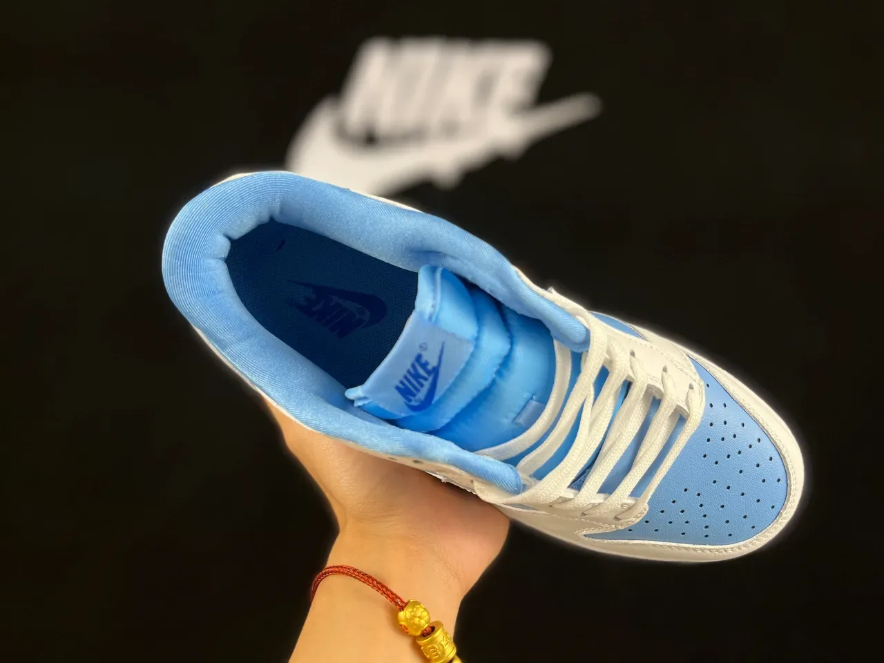 Nike Dunk Low Blanc et Bleu Clair Lifestyle Sneakers 3