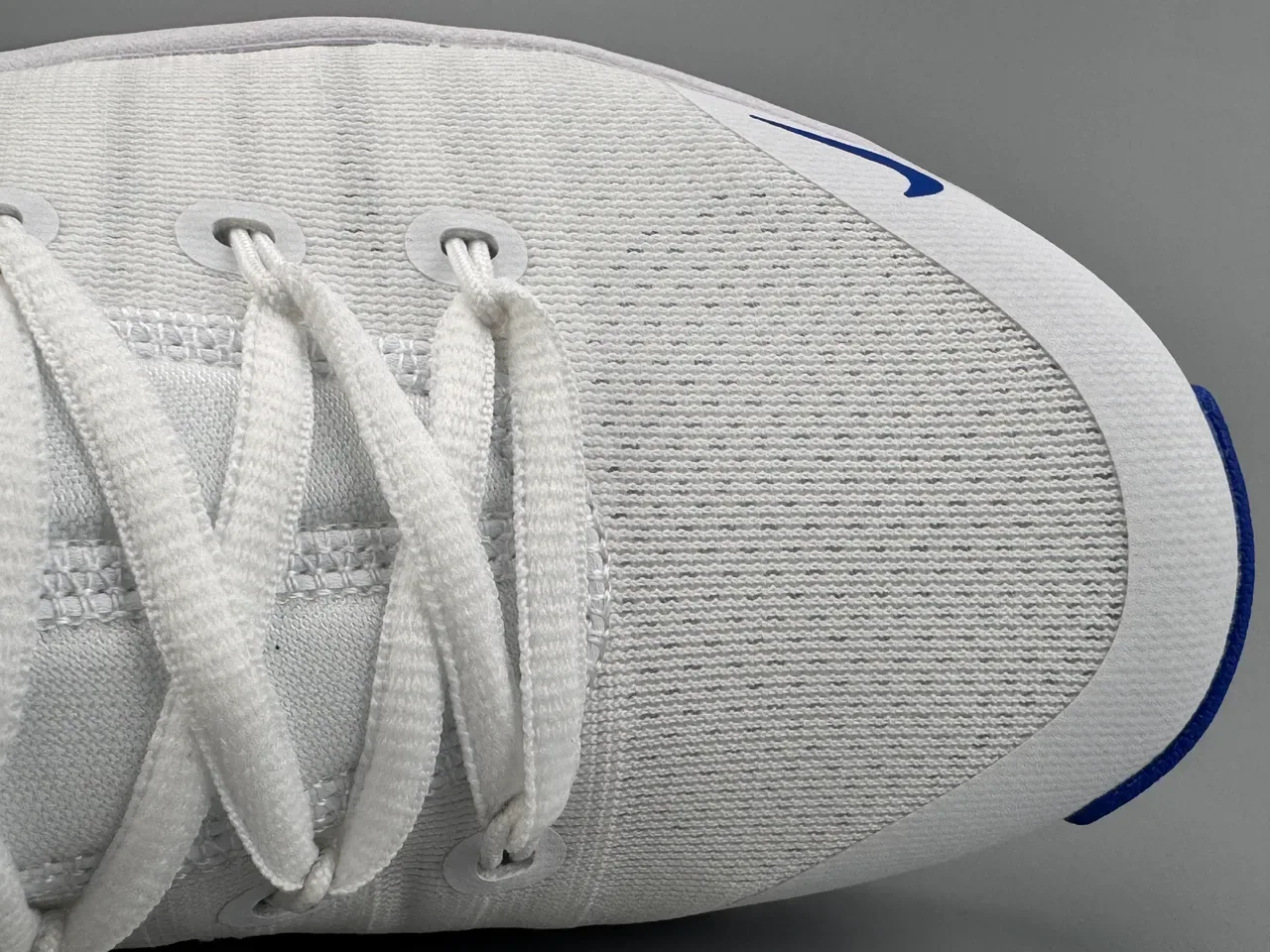 Nike Free RN সাদা এবং রয়েল ব্লু রানিং শু 2