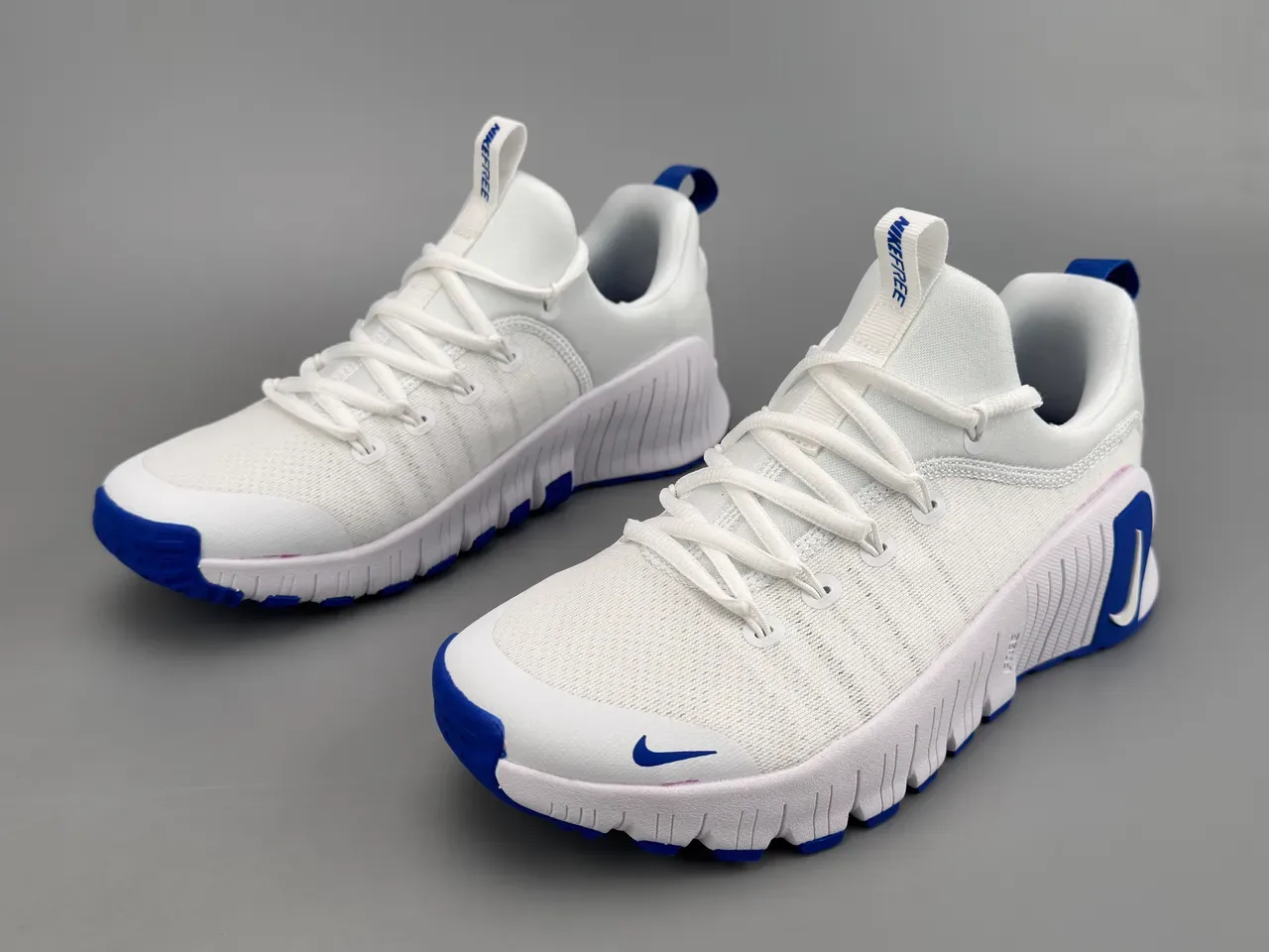 Nike Free RN সাদা এবং রয়েল ব্লু রানিং শু 5