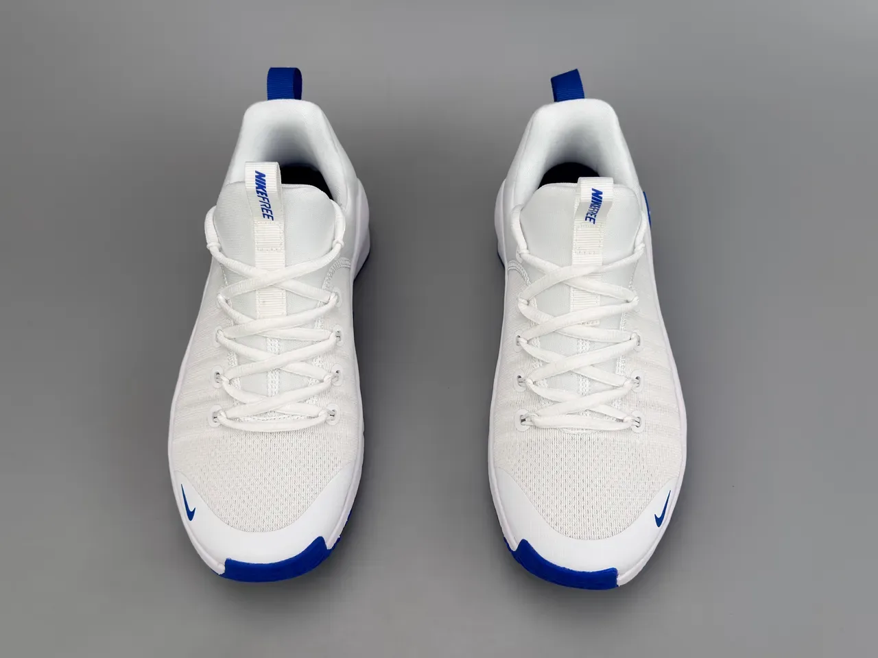 Nike Free RN সাদা এবং রয়েল ব্লু রানিং শু 9