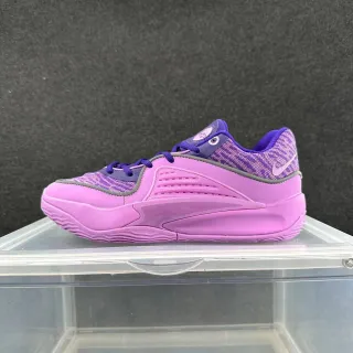 Nike G.T. Cut गुलाबी और बैंगनी बास्केटबॉल जूते