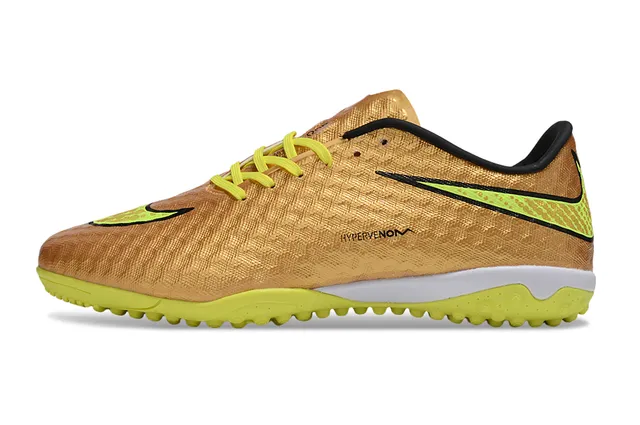Nike Hypervenom Sapatos de futebol Turf com upper texturizado em amarelo dourado metálico e acentos neon 7