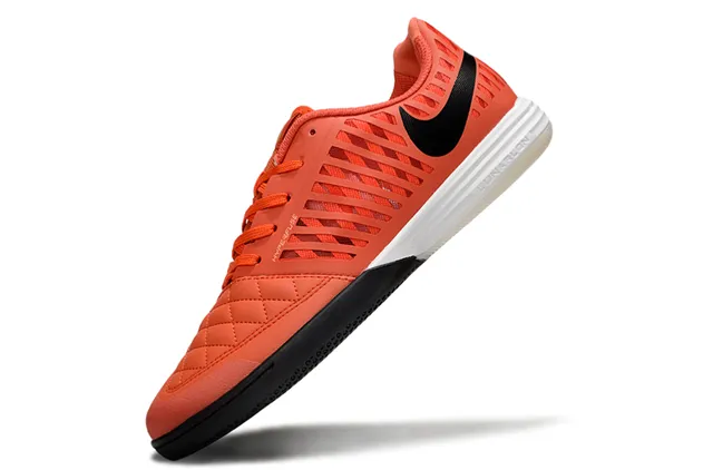 Nike Hypervenom Sapatos de futebol indoor laranja preto capuz acolchado estilo jaula sobreposições sintéticas 7