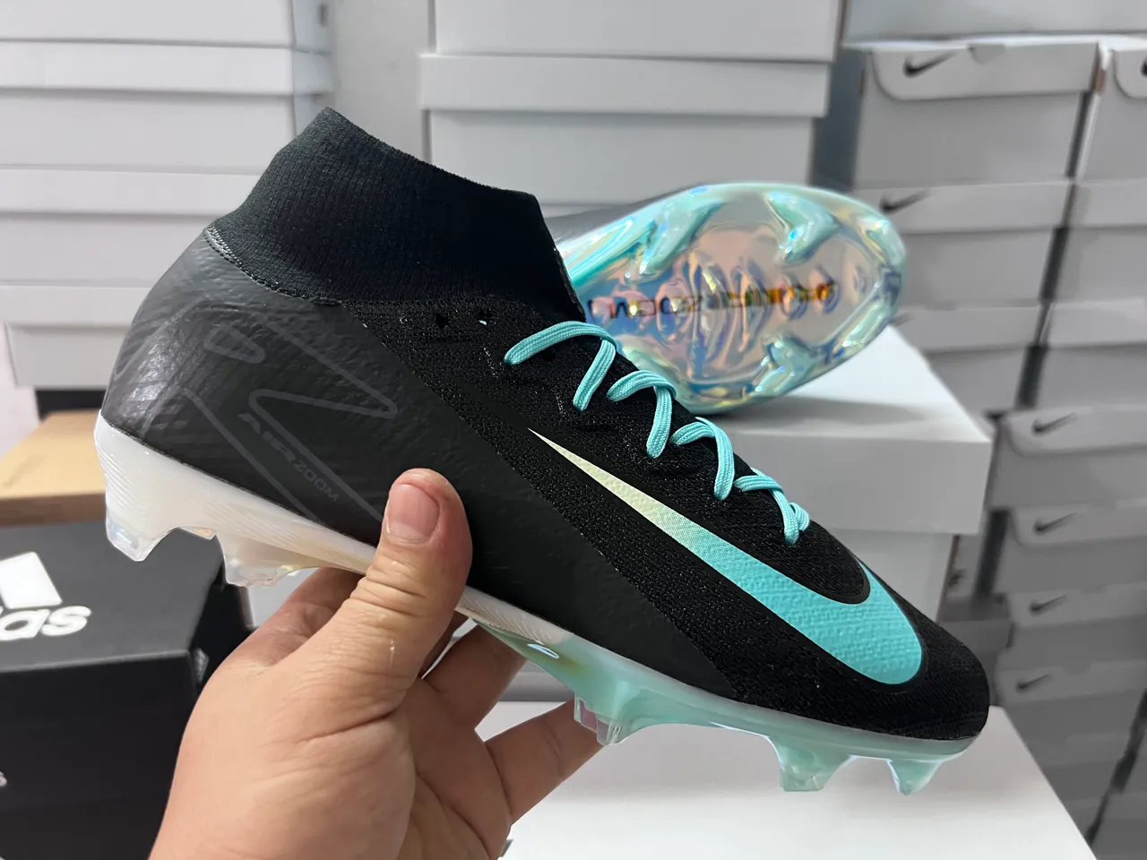 Nike Mercurial Superfly أحذية كرة القدم السوداء الفيروزية البراقة للأرضية الصلبة 3